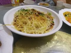 -横道佛手居筋饼店