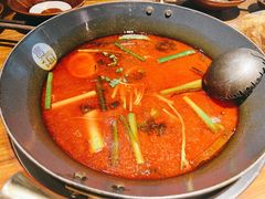 -贵厨酸汤牛肉(小十字店)