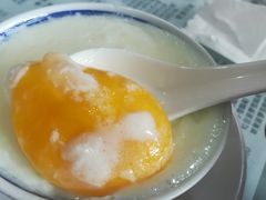 -俊丽双皮奶甜品店