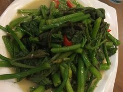 -丹霞山迎客楼民宿私房菜