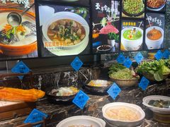-维也纳国际酒店·宁波鄞州南部商务区罗蒙环球城店