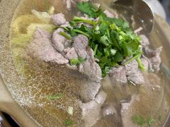 -冯烫烫跷脚牛肉·川菜小馆(武胜西街店)