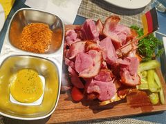 -又见马甲M8融合西餐厅(体育中心店)