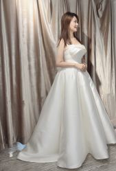 -GRACE KELLY婚纱与礼服(北京店)