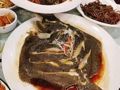 -六和聚传统烤鸭.天津菜(和平店)