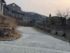 -清风小镇闯关东影视基地
