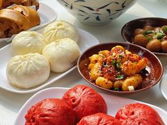 -李与白包子铺(桐梓林店)