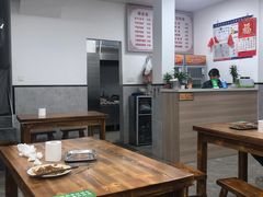 -何记酿皮店(西流湾店)