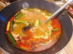 -贵厨酸汤牛肉(小十字店)