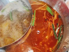 -由衷贵州酸汤牛肉火锅(新桥店)