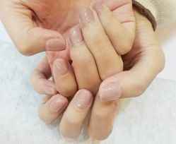 -美斯洛美甲美睫连锁店