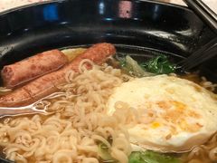 肠仔煎蛋汤公仔面-新辉港式茶餐厅(北栅店)