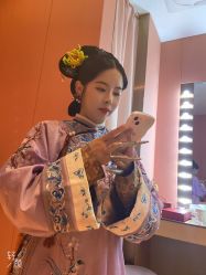 点击看大图 -盘子女人坊古装写真摄影(南京总店)