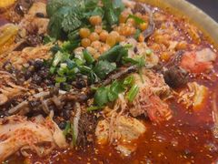 -张翻越·川渝冒菜·武汉黑鸭煲(城北万象城店)