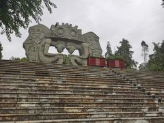-墨江北回归线标志园