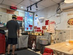 -柳州肥姨妈大骨螺蛳粉(东靖路店)