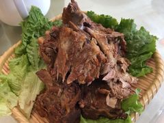 铁勺熏大骨-大铁勺酒楼(宾水西道店)