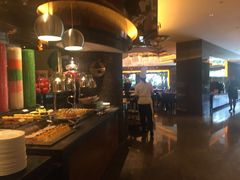 -岷山饭店-芝芝自助餐厅