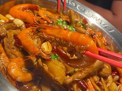 -胖哥俩肉蟹煲(长沙高铁吾悦广场店)