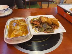 -老何太太鹤岗小串·团建聚餐(龙华店)
