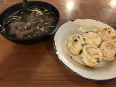 -舒蔡记生煎菜饭(云南中路店)