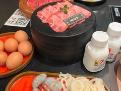 -大牛寿喜烧·和牛放题(香港广场店)