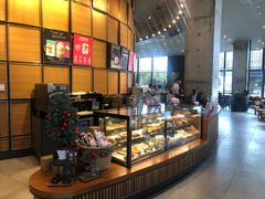 面包甜点陈列柜-星巴克臻选(惠州华贸天地1楼店)