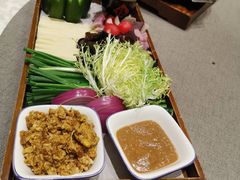 -奉天掌柜·非遗猪手·笨饺子(崇山路店)