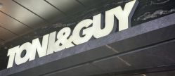 -TONI&GUY