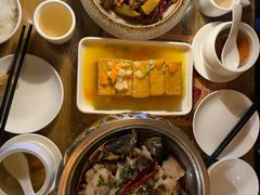 -隔壁老王·家常云南菜(花巷店)