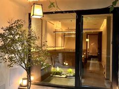 -汤宴·参须肚包鸡(南京路店)