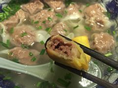 -老新隆牛肉锅贴(新街口店)