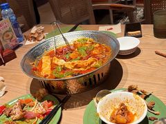 -耶里夏丽·丝路国际·新疆餐厅(浦东区东方路店)