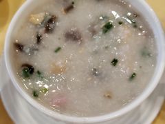 -先鲜鲫鱼粥