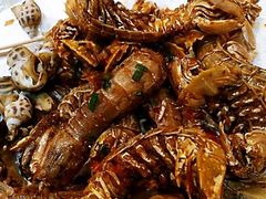 -粤盛海鲜平价店(洛溪食街店)