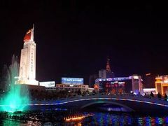 -八一南昌起义纪念塔