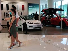 -TESLA 特斯拉(广州天环广场体验店)