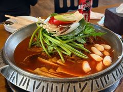 -喇喇排骨火锅·传统韩式脊骨汤(望京西园总店)