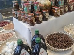 -湘阅•威海海鲜•湖南味道(华宝店)