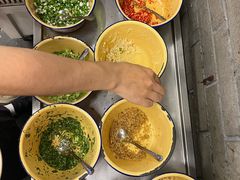 -拈签一笑黄牛肉辣卤串串