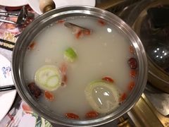 -小天鹅戴斯酒店鲸鲨百汇创作料理