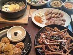 -Fuzzy Bistro 浮几韩餐·茶酒馆