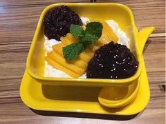 芒果白雪黑糯米-粤港餐厅(禹州商业广场店)
