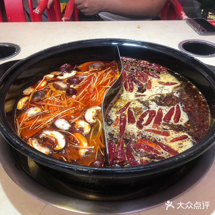 明天立秋啦 百无聊赖 就在附近随便吃一点吧