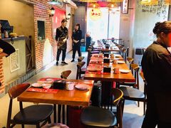 大堂-炉小二铜锅牛蛙•川湘菜(三里屯店)