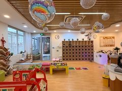 -婴智贝佳蒙特梭利早教托育中心(杨浦店)
