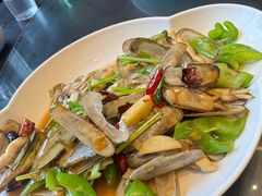 -五谷丰登农家院·地道胶东菜·海鲜烧烤(威海店)