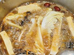 -乳仔牛牦牛汤锅 烤羊排(松潘古城店)