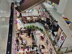 -鸿通城购物中心