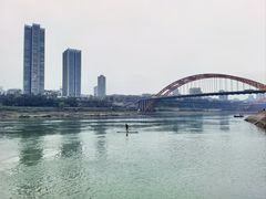 -中国宜宾·长江地标广场